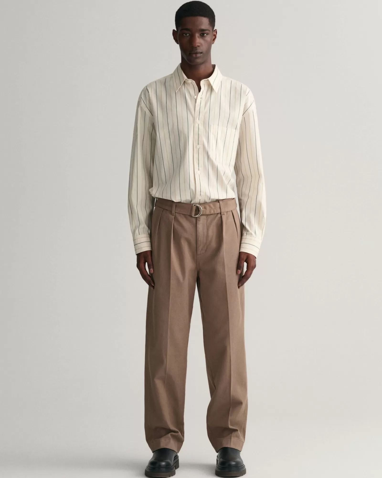 Men GANT Pants*Belted Pleated Chinos DESERT BROWN