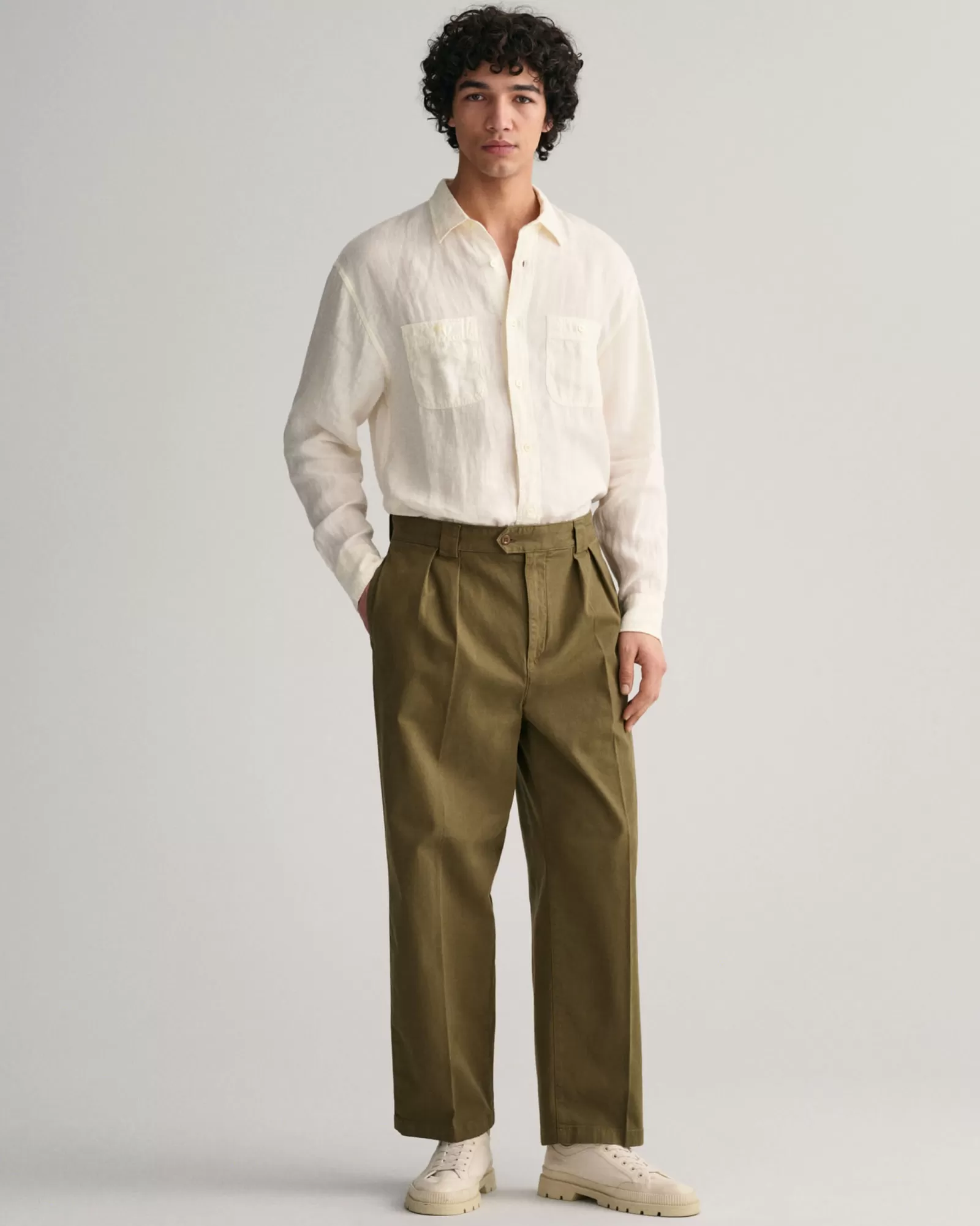 Men GANT Pants*Pleated Twill Chinos DARK CACTUS