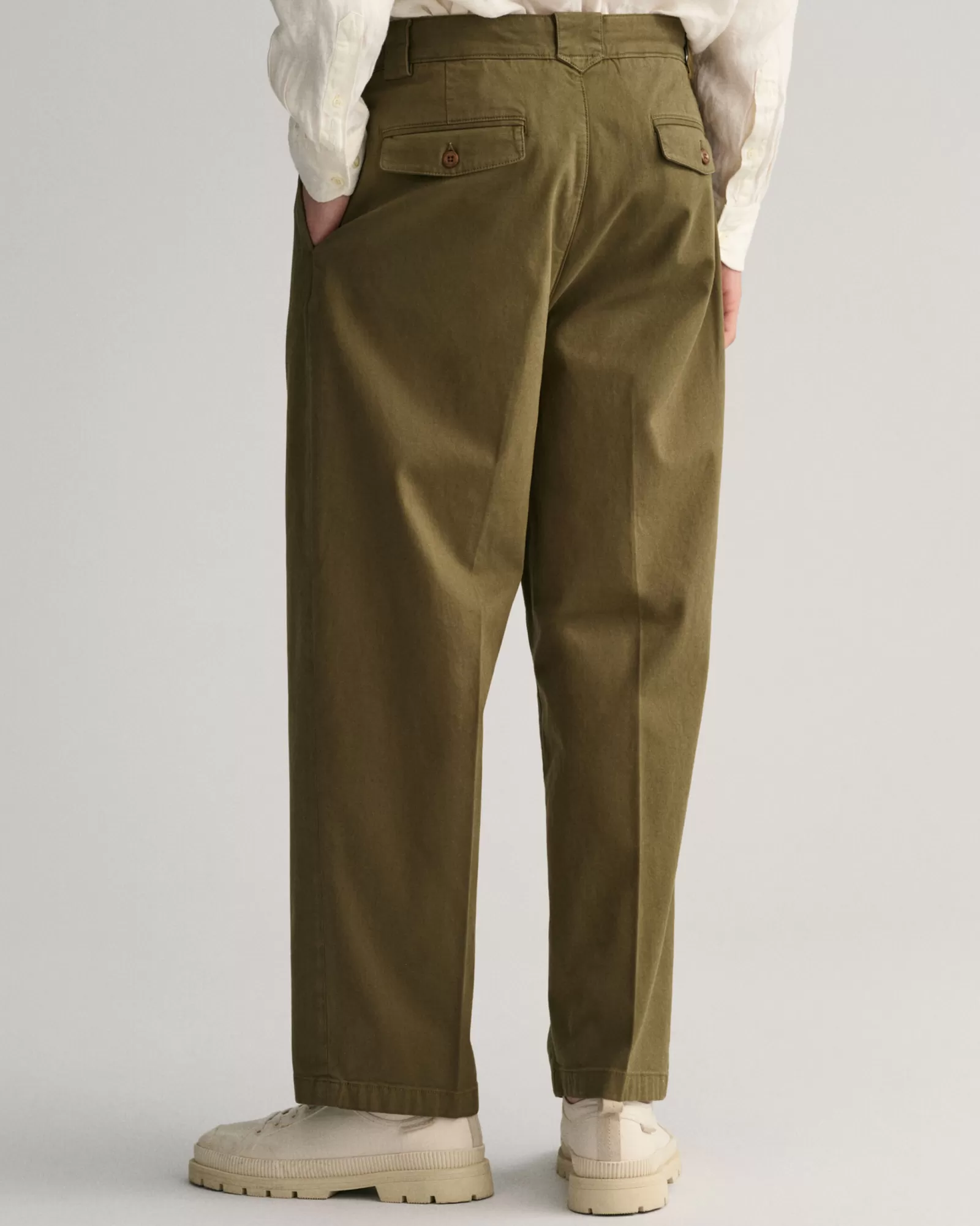 Men GANT Pants*Pleated Twill Chinos DARK CACTUS