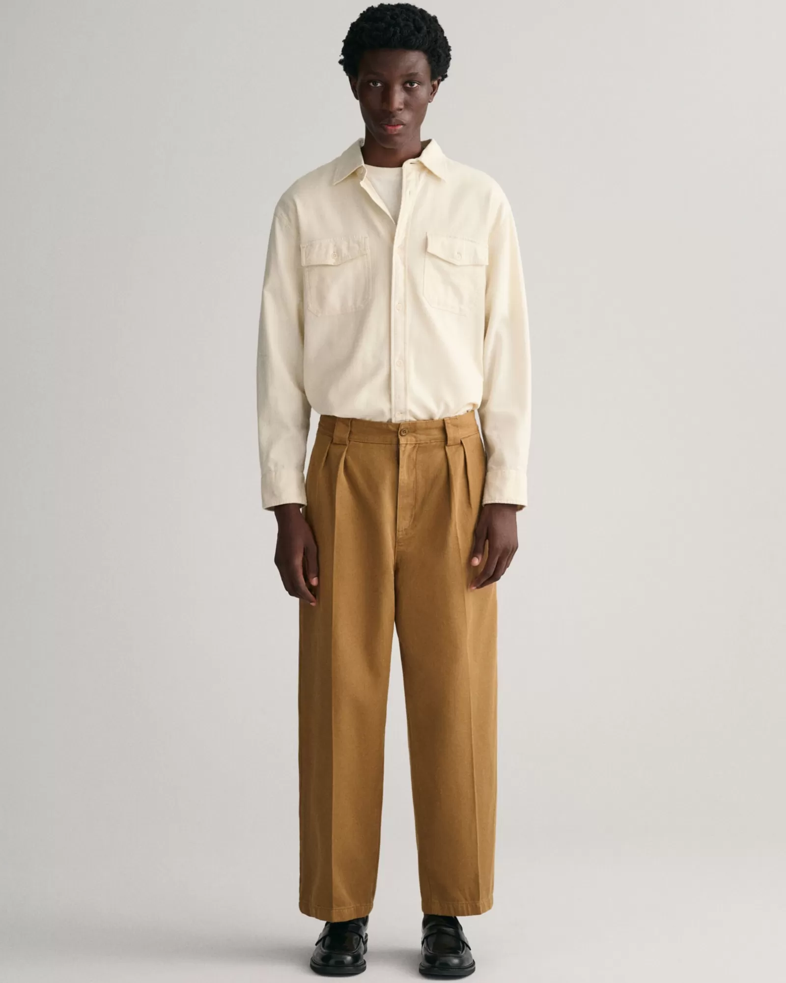 Men GANT Pants*Pleated Twill Chinos MUSTARD BEIGE