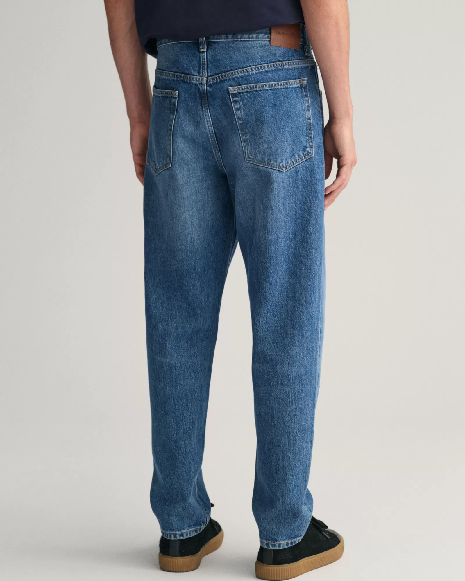 Men GANT Jeans*Relaxed Fit Tapered Jeans MID BLUE