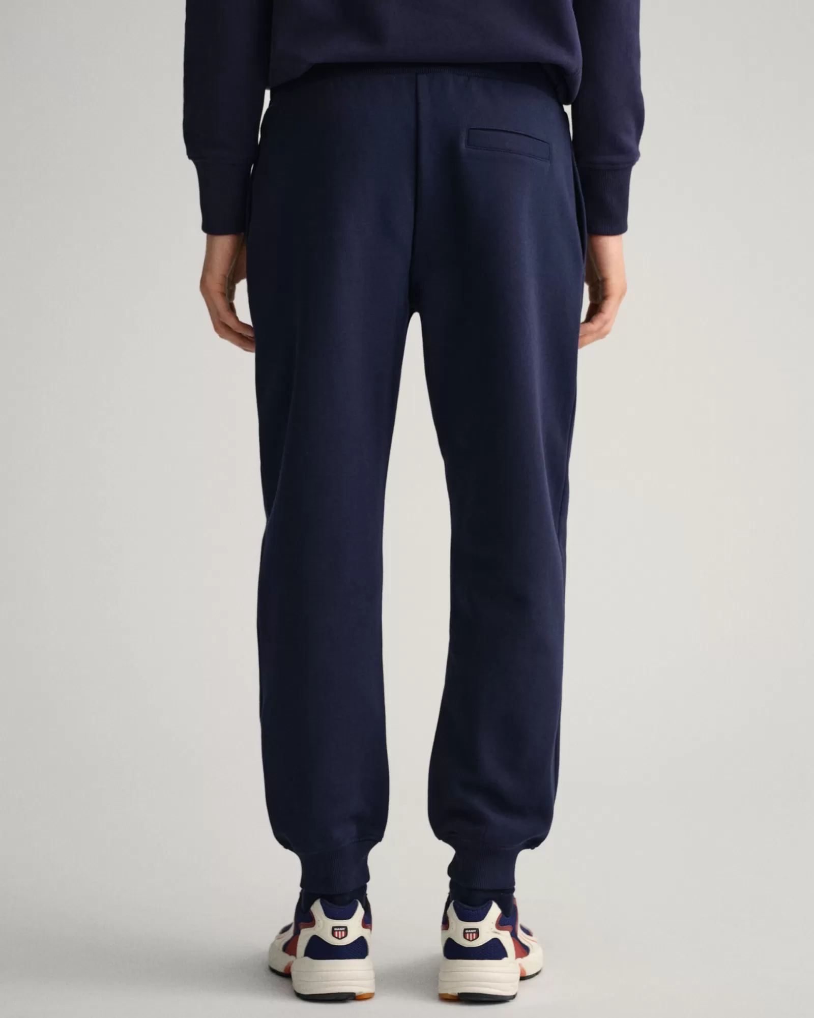 Men GANT Pants*Tonal Archive Shield Sweatpants EVENING BLUE