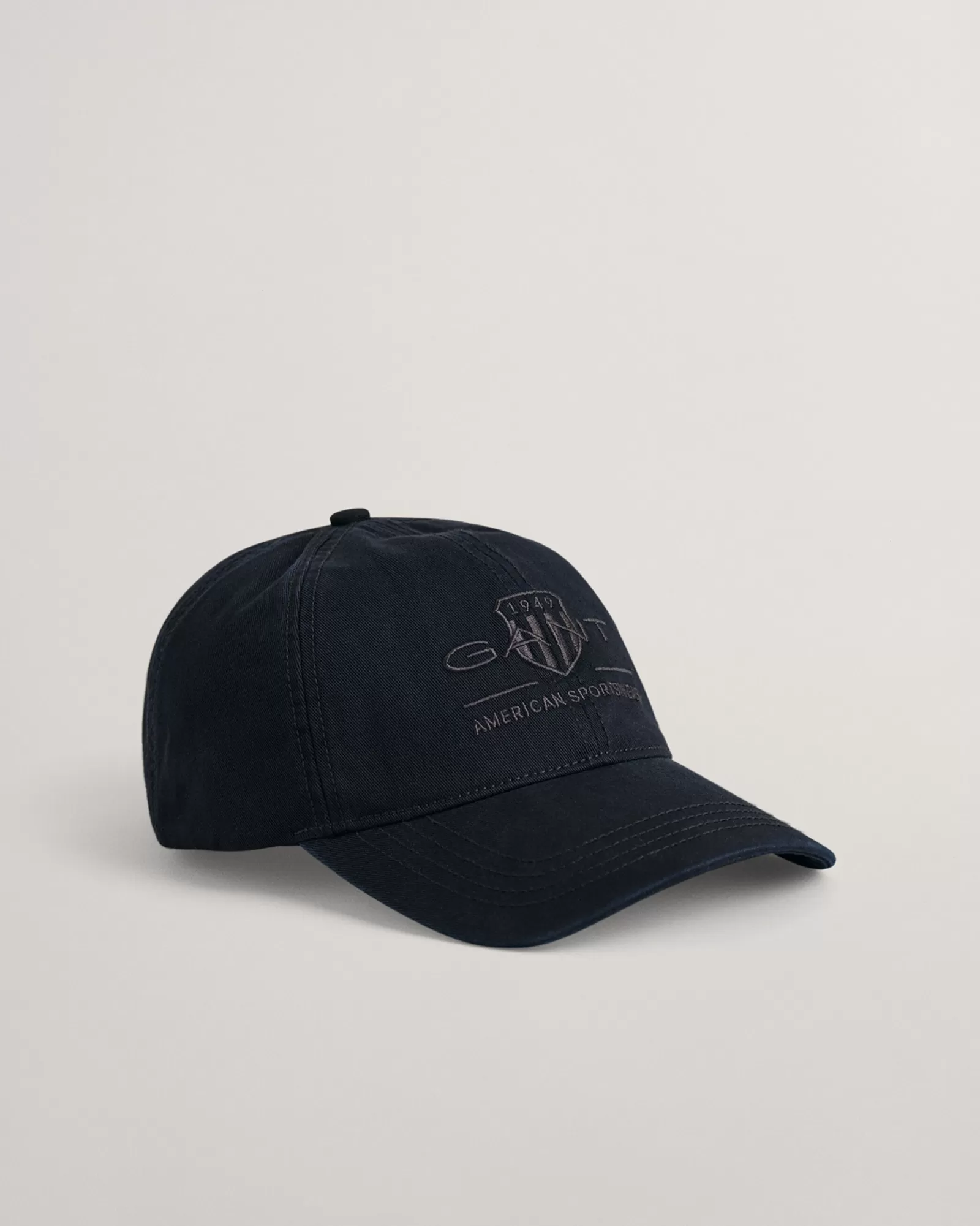 Men GANT Caps*Tonal Shield Cap EBONY BLACK